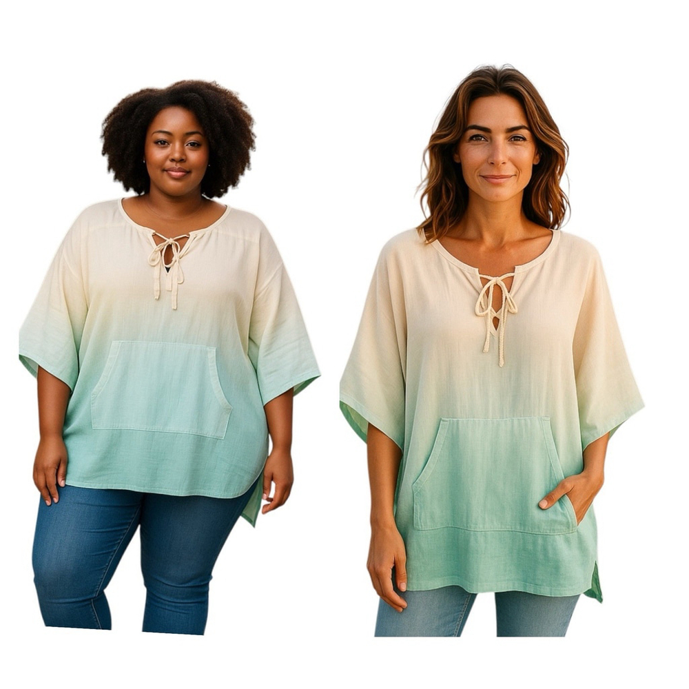Women’s Charlie Paige Green & Cream Ombre Poncho Top One Size NWT